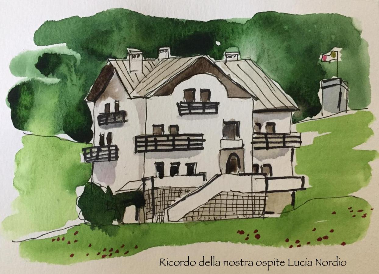 شقة La Casa Di Monte Ricco بييفي دي كادوري المظهر الخارجي الصورة